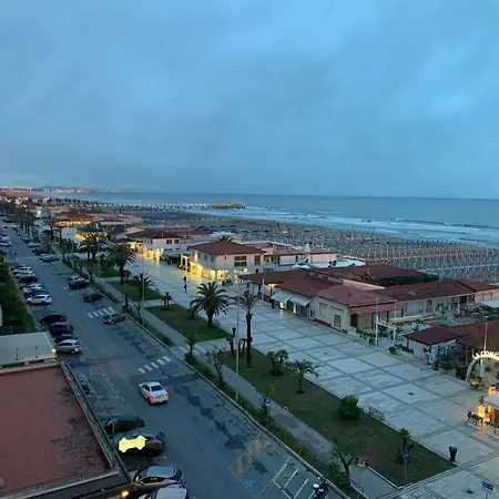 Hotel Brunella Lido di Camaiore