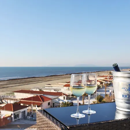 VI Place 3* Lido di Camaiore