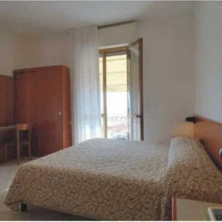 Brunella Lido di Camaiore