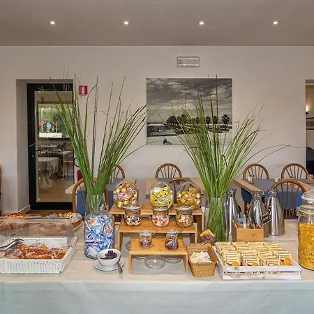 Brunella 3* Lido di Camaiore