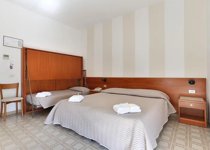 Brunella Λίντο ντι Καμαϊόρε