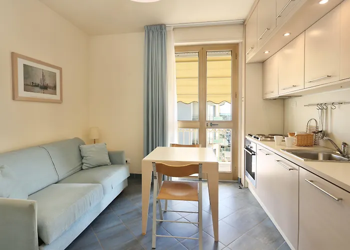 Ξενοδοχείο Brunella 3*