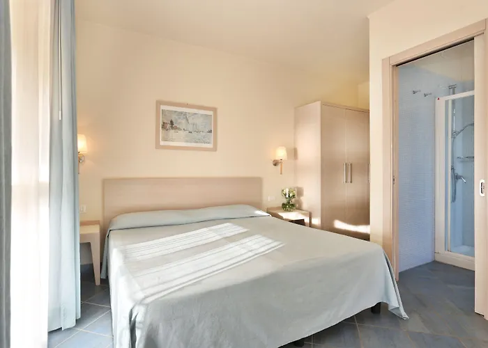 Ξενοδοχείο Brunella 3*