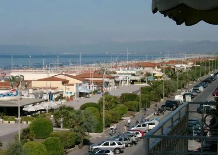 Brunella Ξενοδοχείο 3*