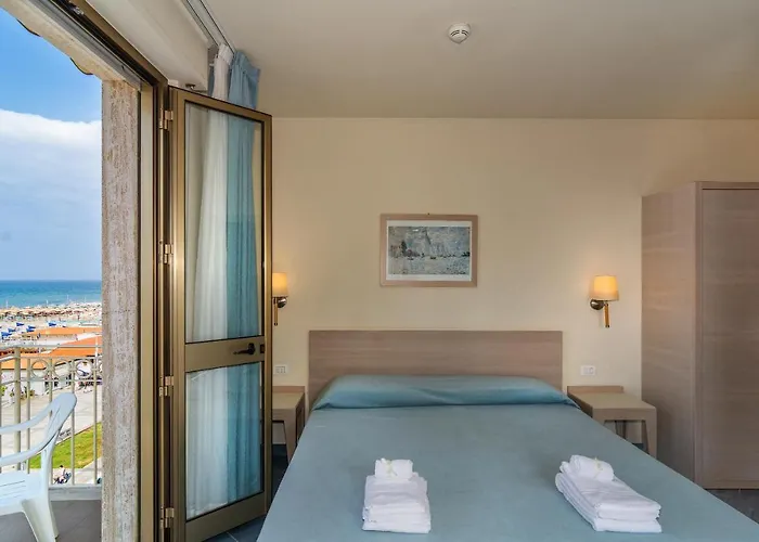 Brunella 3* Λίντο ντι Καμαϊόρε