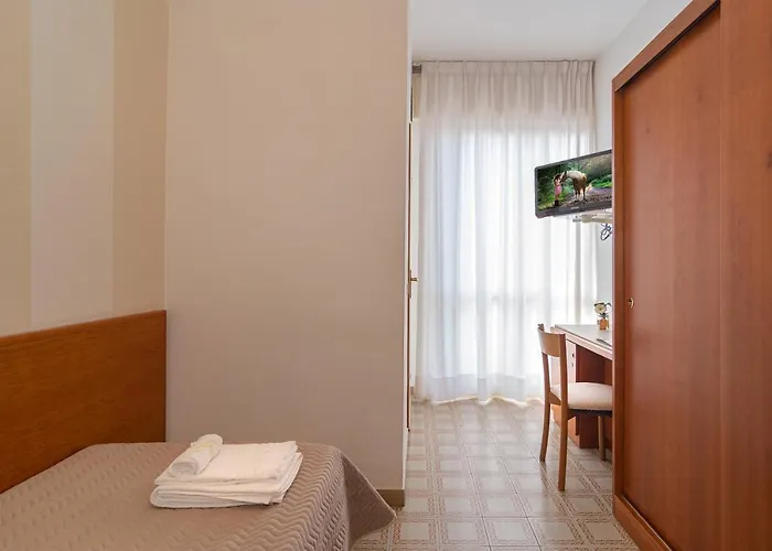 Ξενοδοχείο Brunella 3*